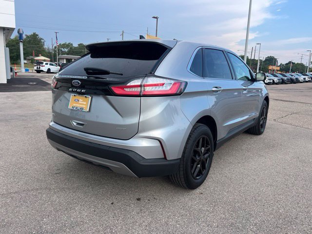 Certified 2024 Ford Edge SEL w/ Convenience Package AWD/4WD image 4