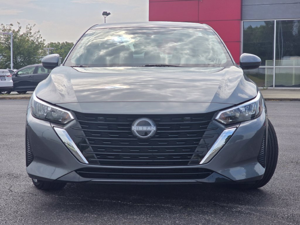 Used 2025 Nissan Sentra S FWD image 8