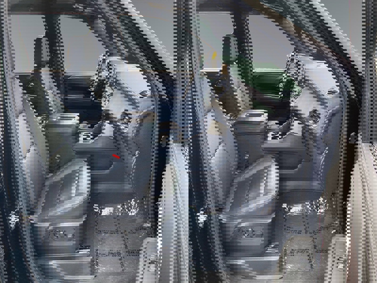 Used 2024 Chevrolet Suburban LT RWD image 15