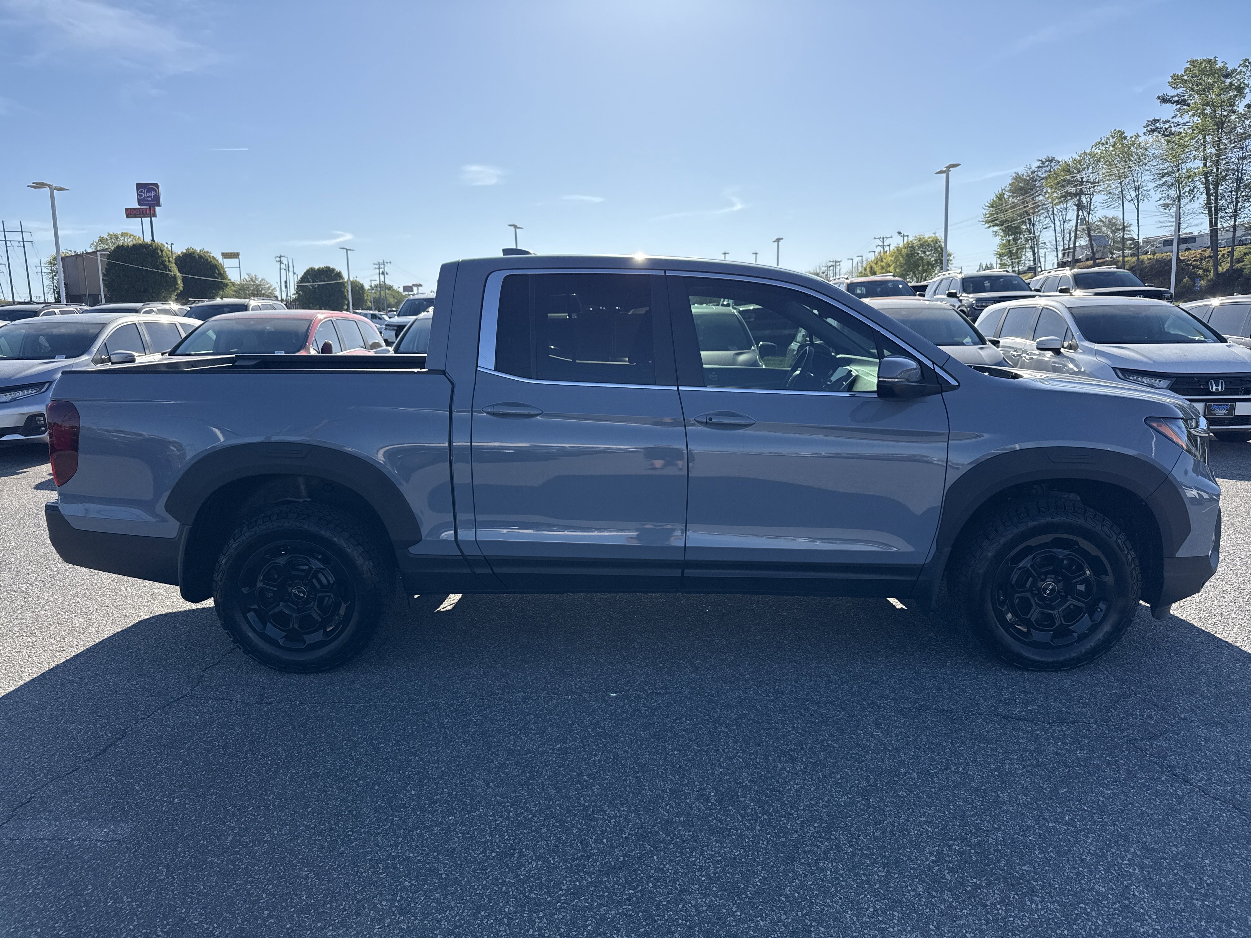 Certified 2025 Honda Ridgeline RTL+ image 11
