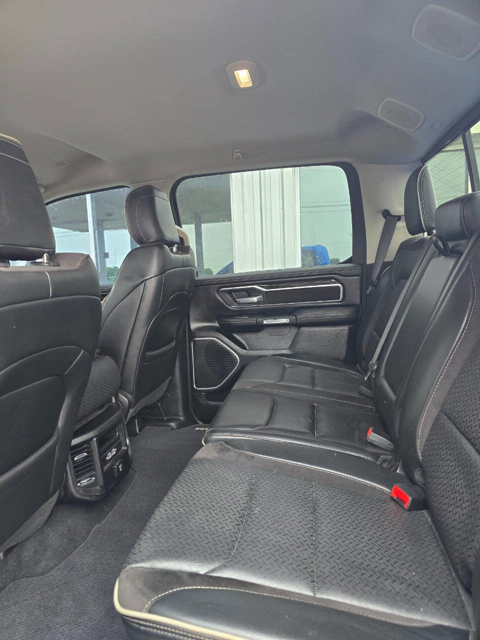 Used 2022 RAM 1500 Laramie image 7