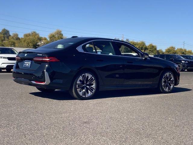 Used 2025 BMW 530i RWD image 6