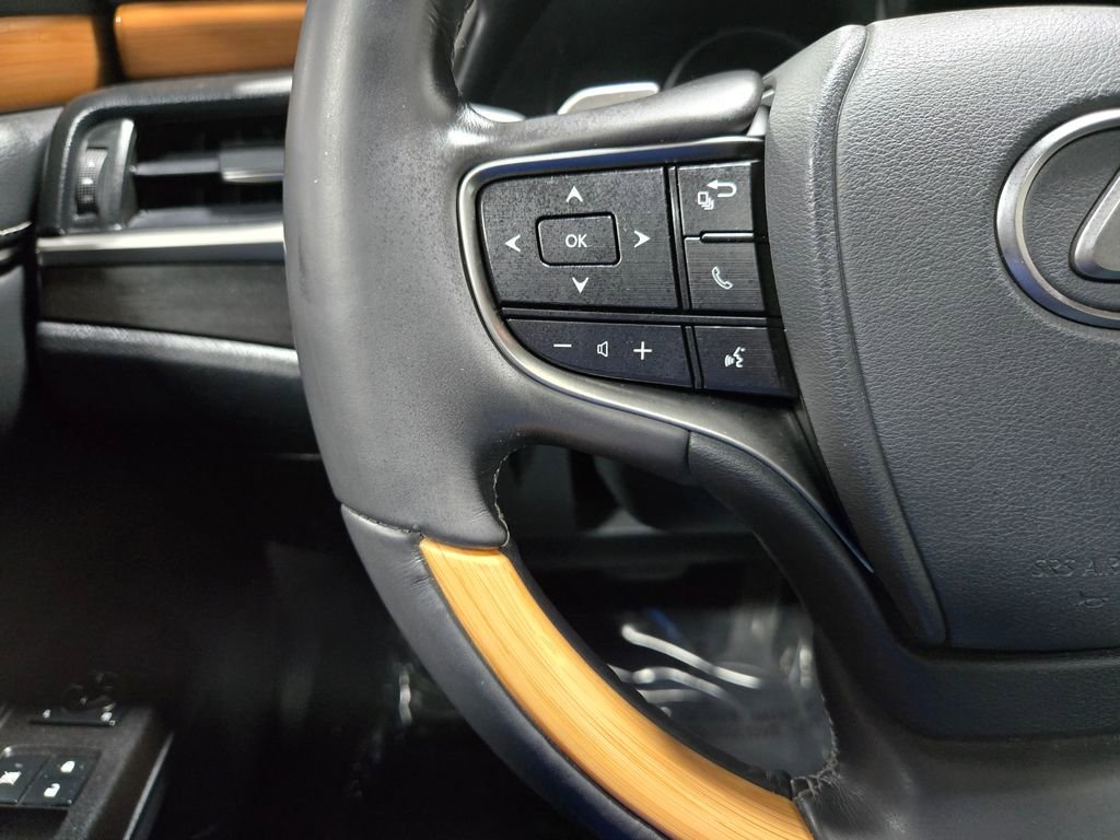 Used 2019 Lexus ES 350 Luxury w/ Accessory Package 2 image 15