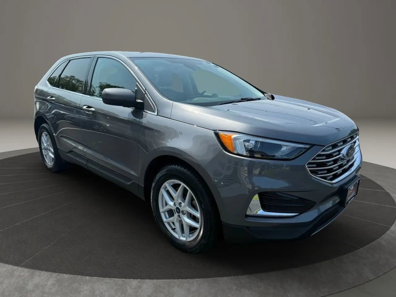 Used 2022 Ford Edge SEL AWD/4WD image 5