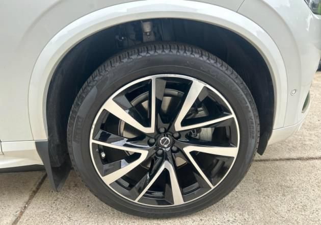 Used 2023 Volvo XC90 B6 Plus w/ Protection Package Premier AWD/4WD image 6