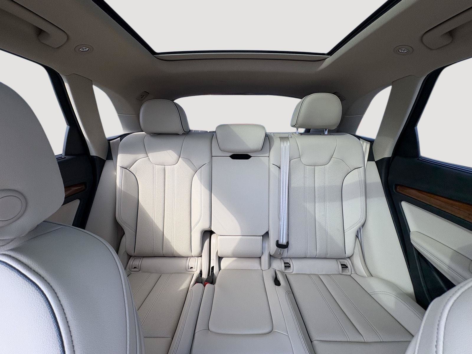 Certified 2023 Audi Q5 e Premium Plus w/ Premium Plus Package AWD/4WD image 20