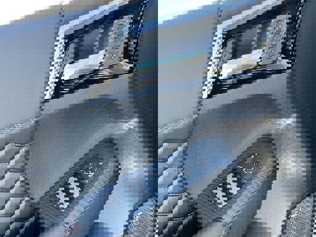 New 2026 Mitsubishi Outlander SEL image 19