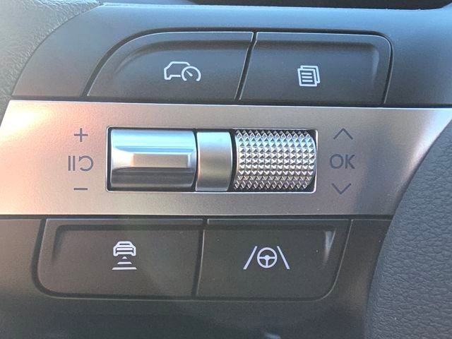 New 2026 Hyundai Tucson SE image 9