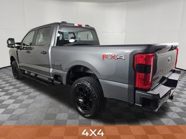 Used 2025 Ford F250 XL w/ STX Appearance Package image 10