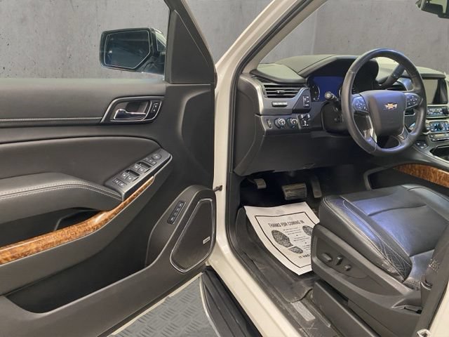 Used 2017 Chevrolet Suburban Premier AWD/4WD image 20