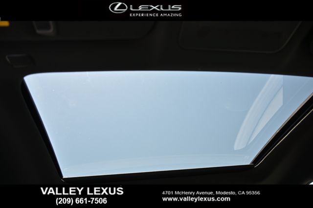 New 2026 Lexus ES 350e FWD image 6