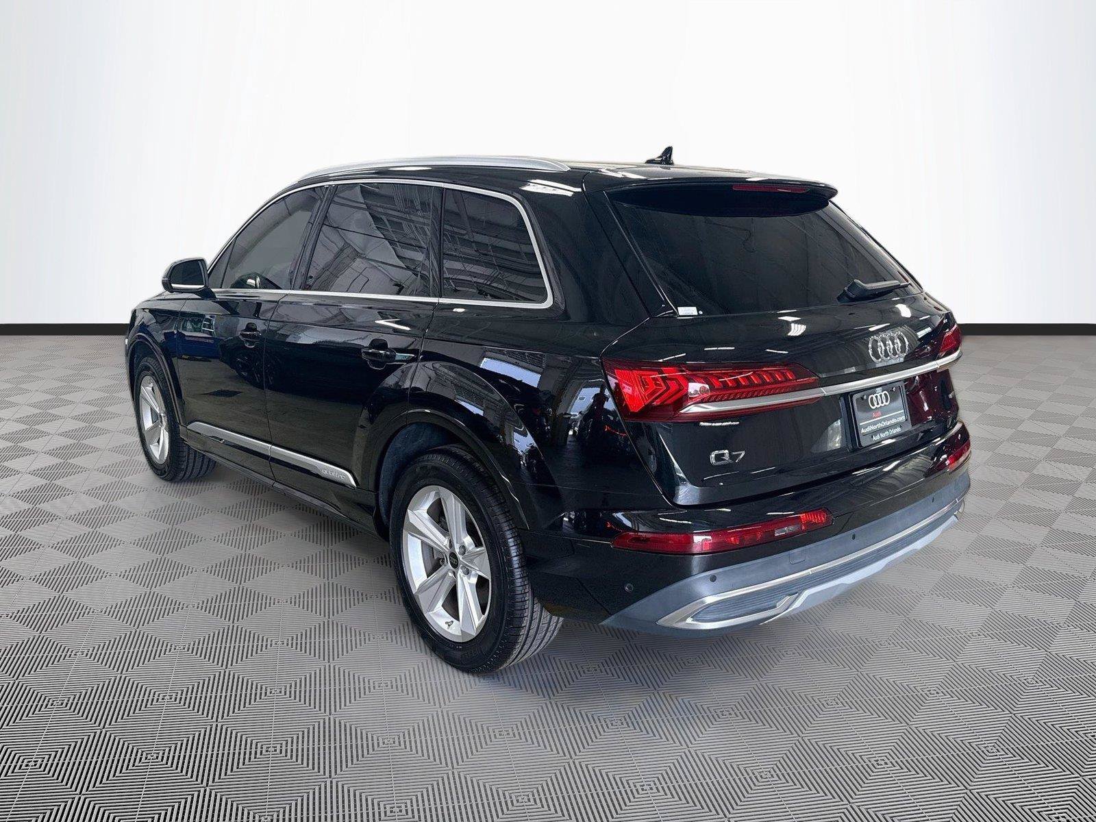 Used 2023 Audi Q7 3.0T Premium w/ Convenience Package AWD/4WD image 5