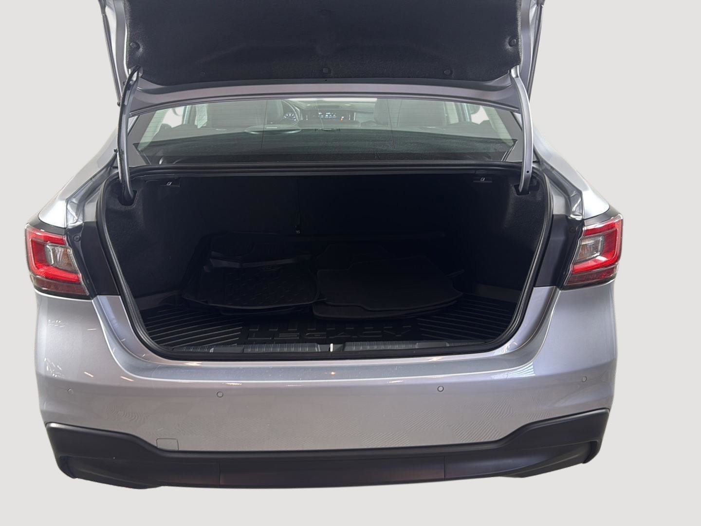 Certified 2025 Subaru Legacy Limited AWD/4WD image 6