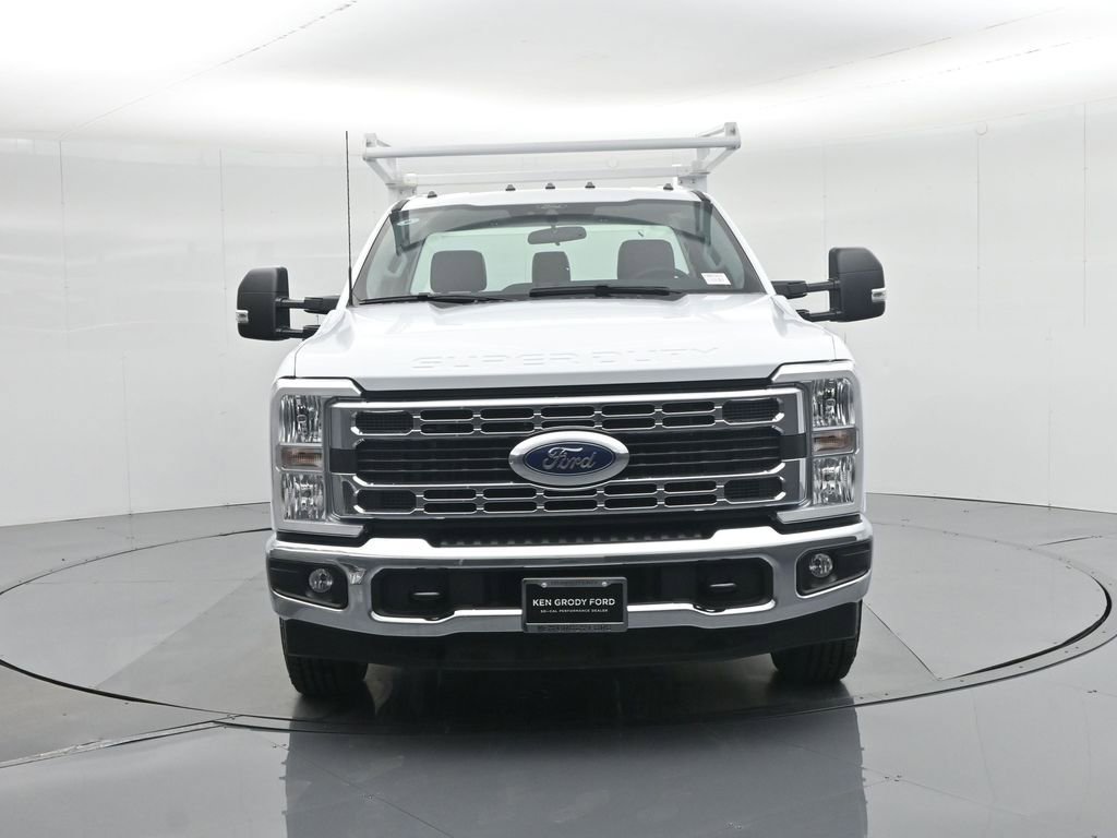 New 2026 Ford F350 XL w/ XL Chrome Package RWD image 24