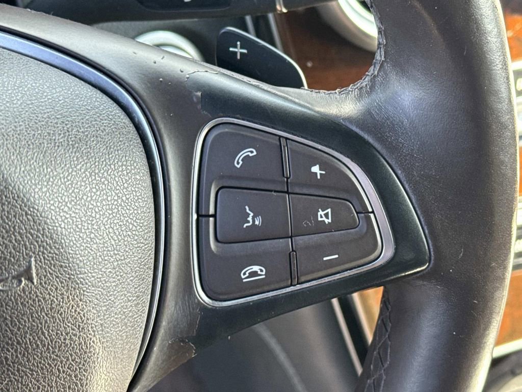 Used 2018 Mercedes-Benz GLC 300 w/ Premium Package image 25