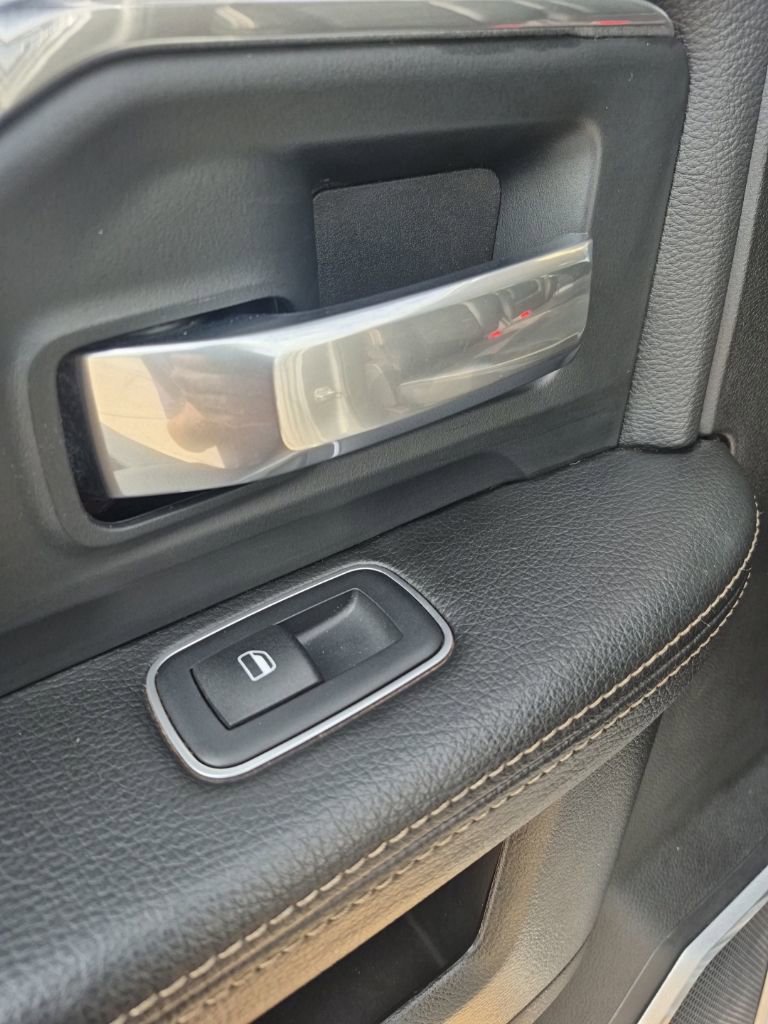 Used 2020 RAM 2500 Laramie AWD/4WD image 16