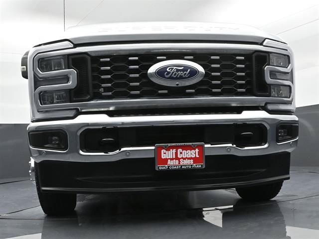 Used 2024 Ford F350 Lariat w/ Lariat Ultimate Package AWD/4WD image 29