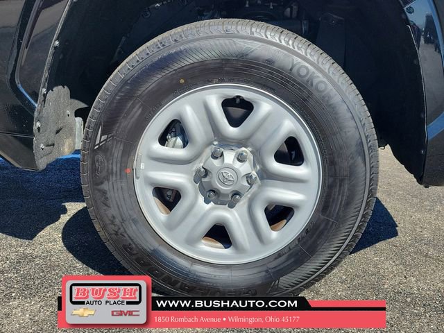 Used 2025 Toyota Tundra SR w/ SR Tow Package image 5