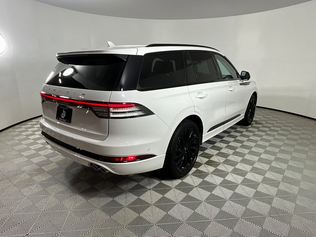 Certified 2024 Lincoln Aviator Reserve w/ Jet Package image 4