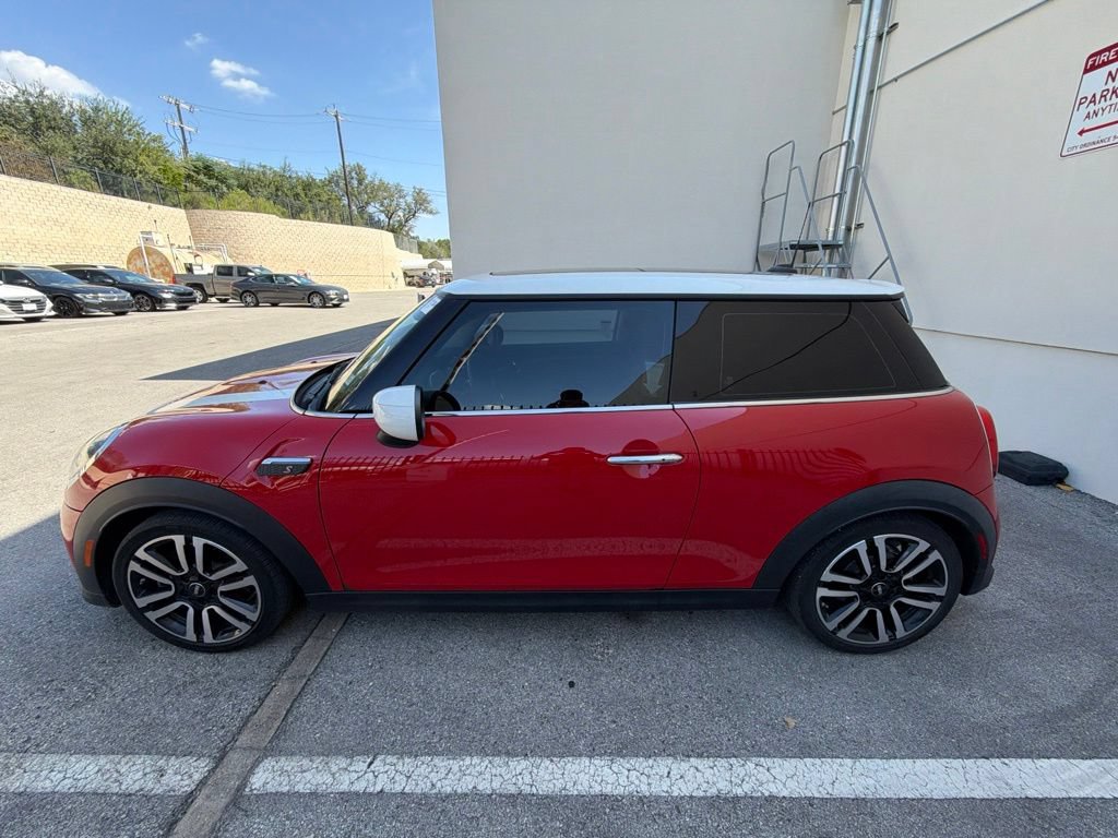 Certified 2023 MINI Cooper S FWD image 2