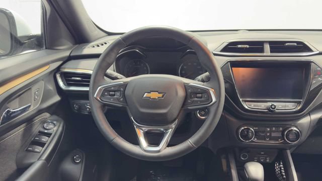 Used 2022 Chevrolet TrailBlazer ACTIV w/ Sun and Liftgate Package FWD image 20