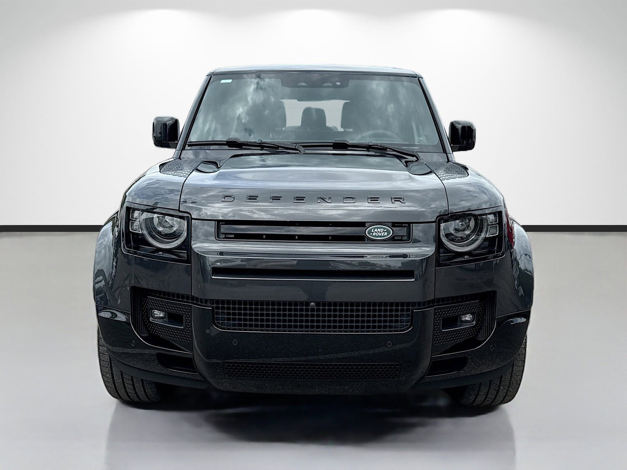 Used 2023 Land Rover Defender 90 V8 image 8