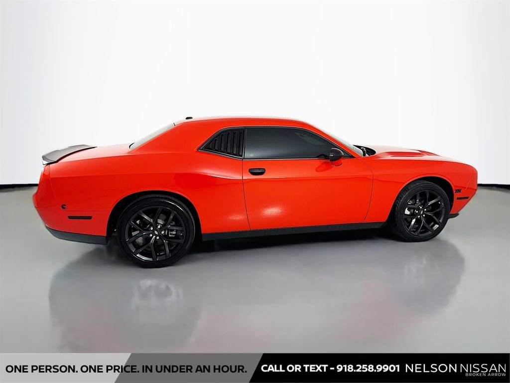 Used 2023 Dodge Challenger SXT w/ Blacktop Package RWD image 4