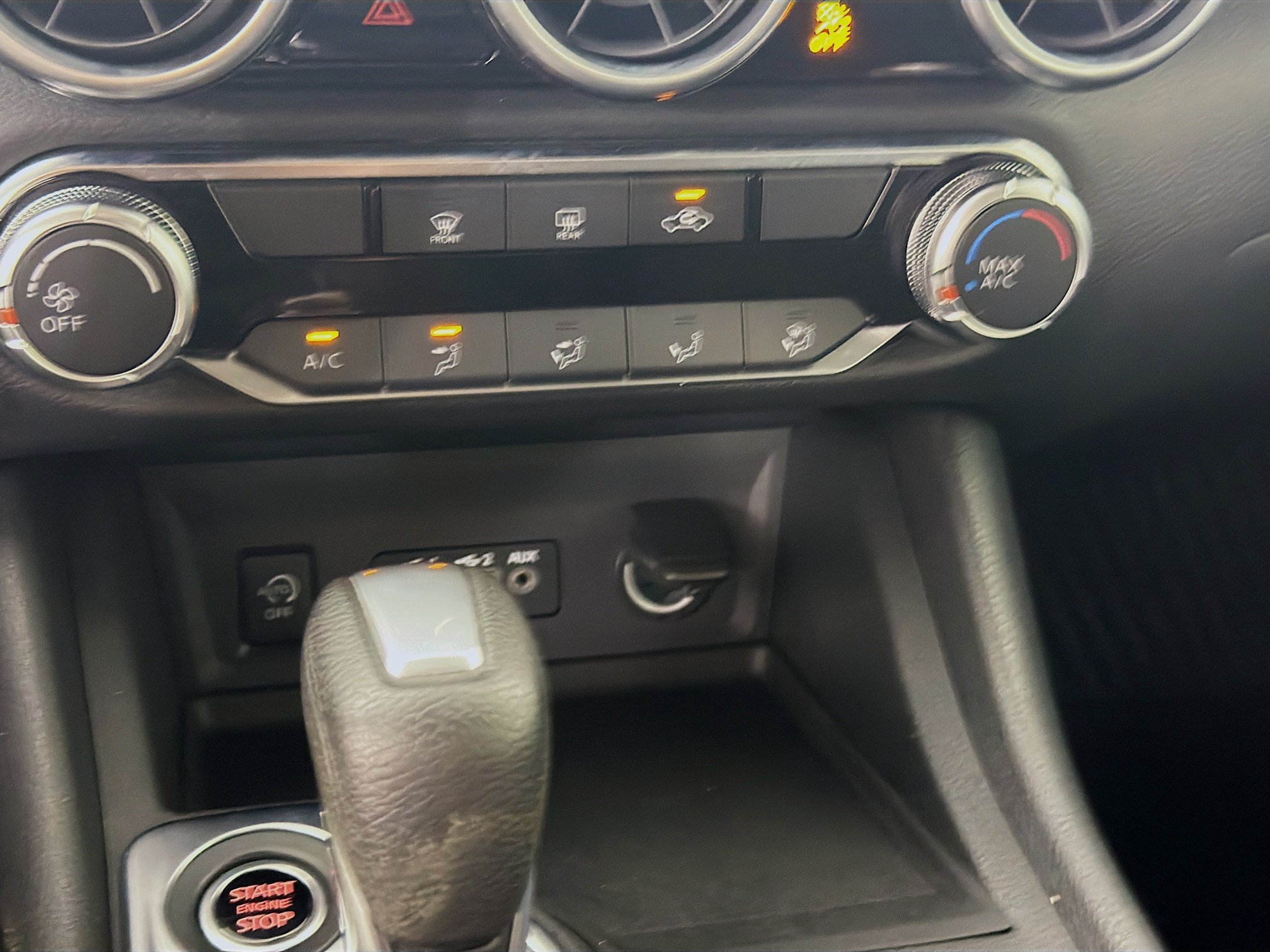 Used 2024 Nissan Sentra SV FWD image 22
