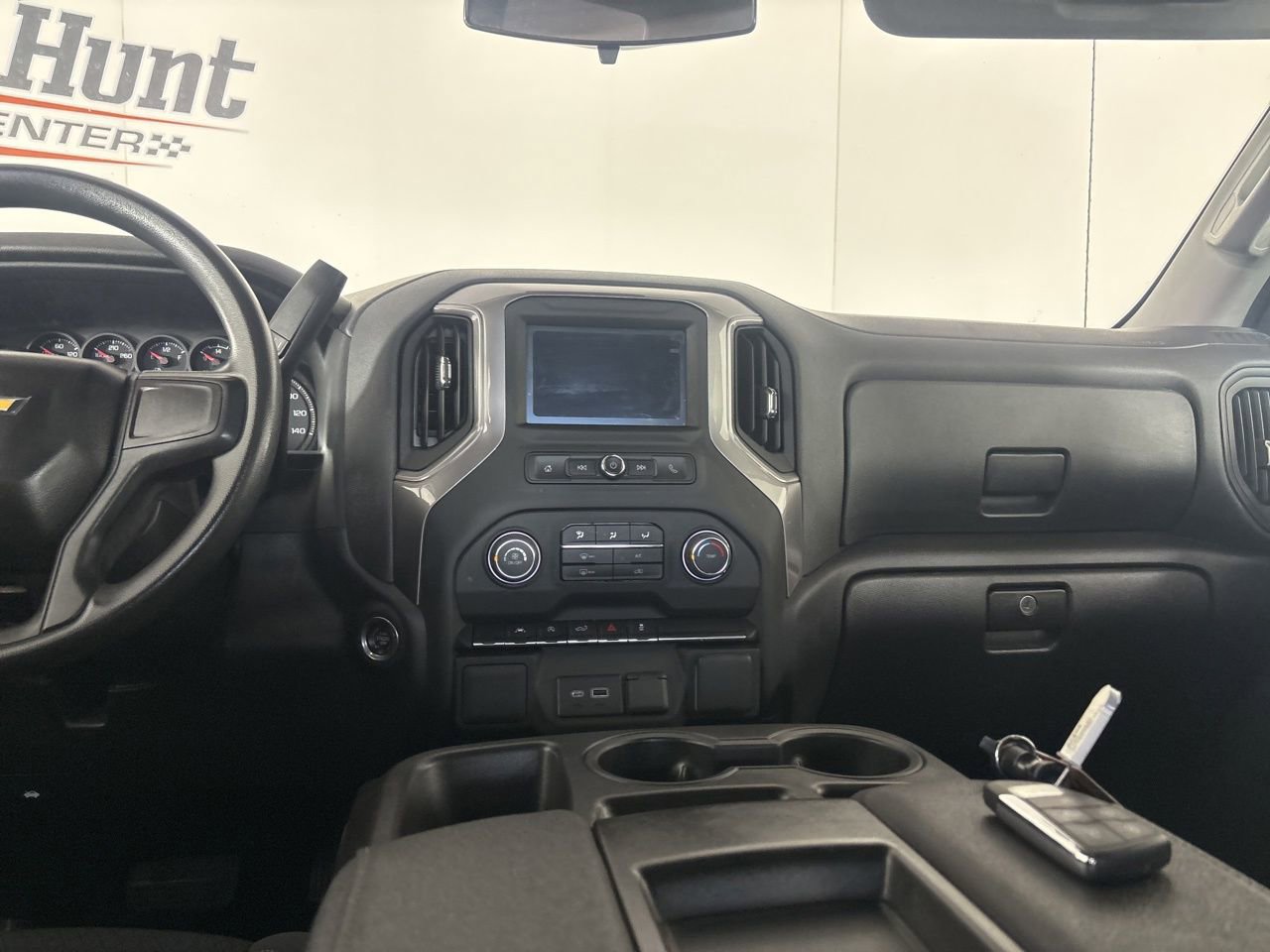 Used 2023 Chevrolet Silverado 1500 Custom AWD/4WD image 21