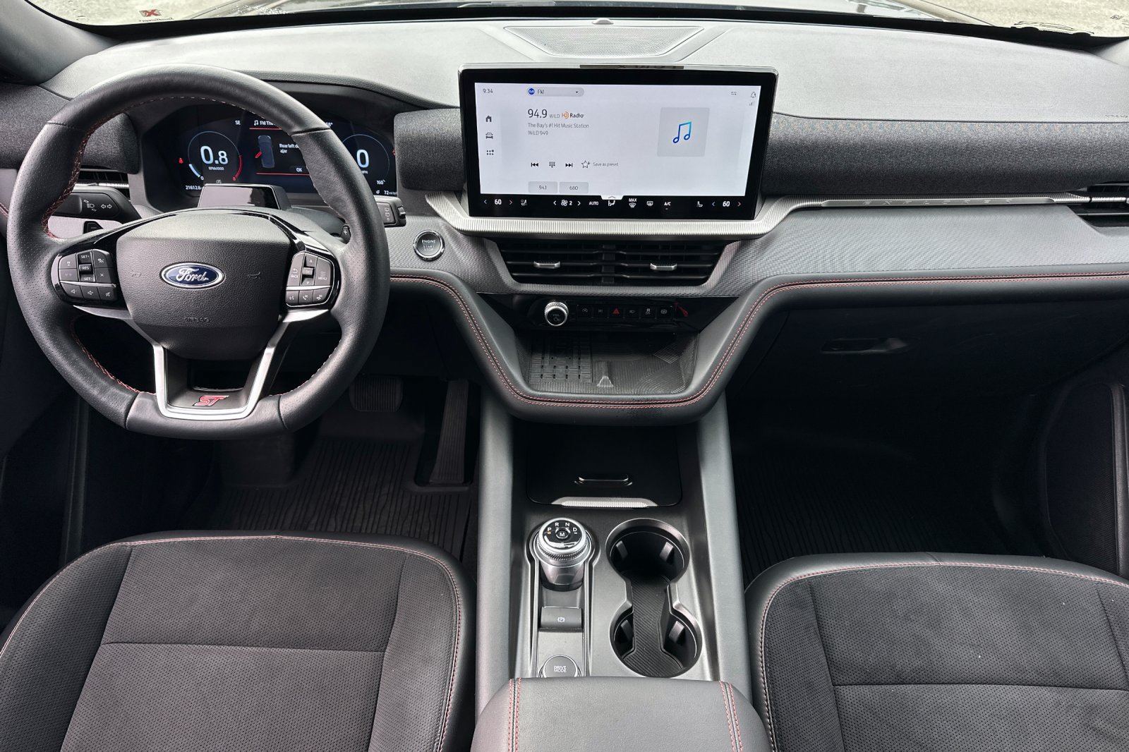 Used 2025 Ford Explorer ST AWD/4WD image 12