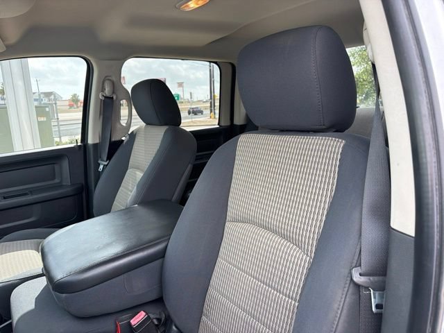 Used 2012 RAM 2500 ST w/ Chrome Appearance Group AWD/4WD image 22