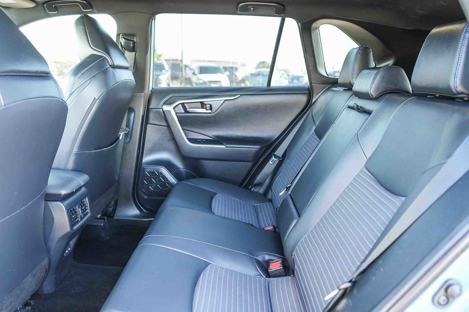 Used 2024 Toyota RAV4 XSE w/ Advanced Technology Package image 18