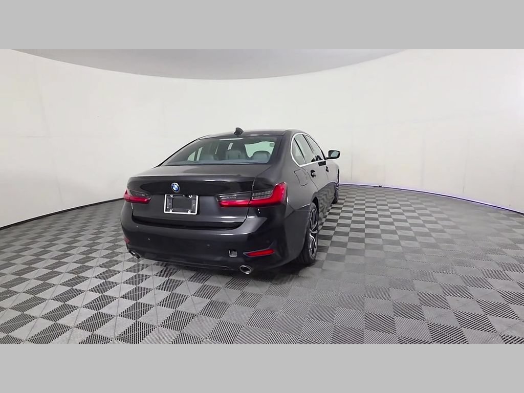 Used 2020 BMW 330i Sedan w/ Driving Assistance Package RWD image 41
