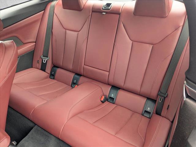 Used 2025 BMW 440i xDrive Coupe w/ Premium Package image 19