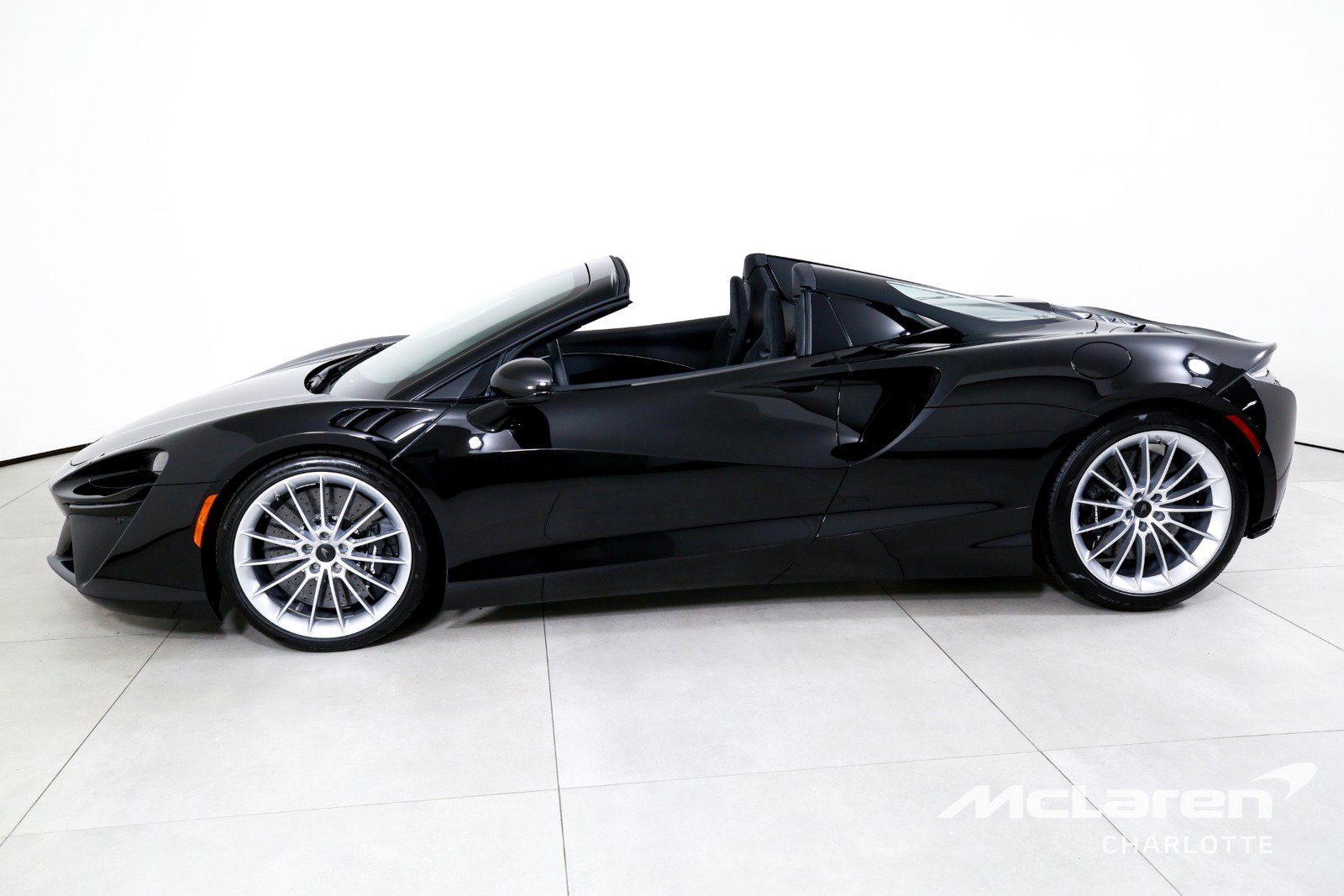 New 2026 McLaren Artura Spider RWD image 7