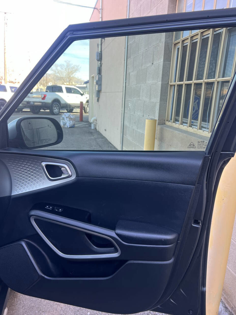 Used 2021 Kia Soul X-Line FWD image 15