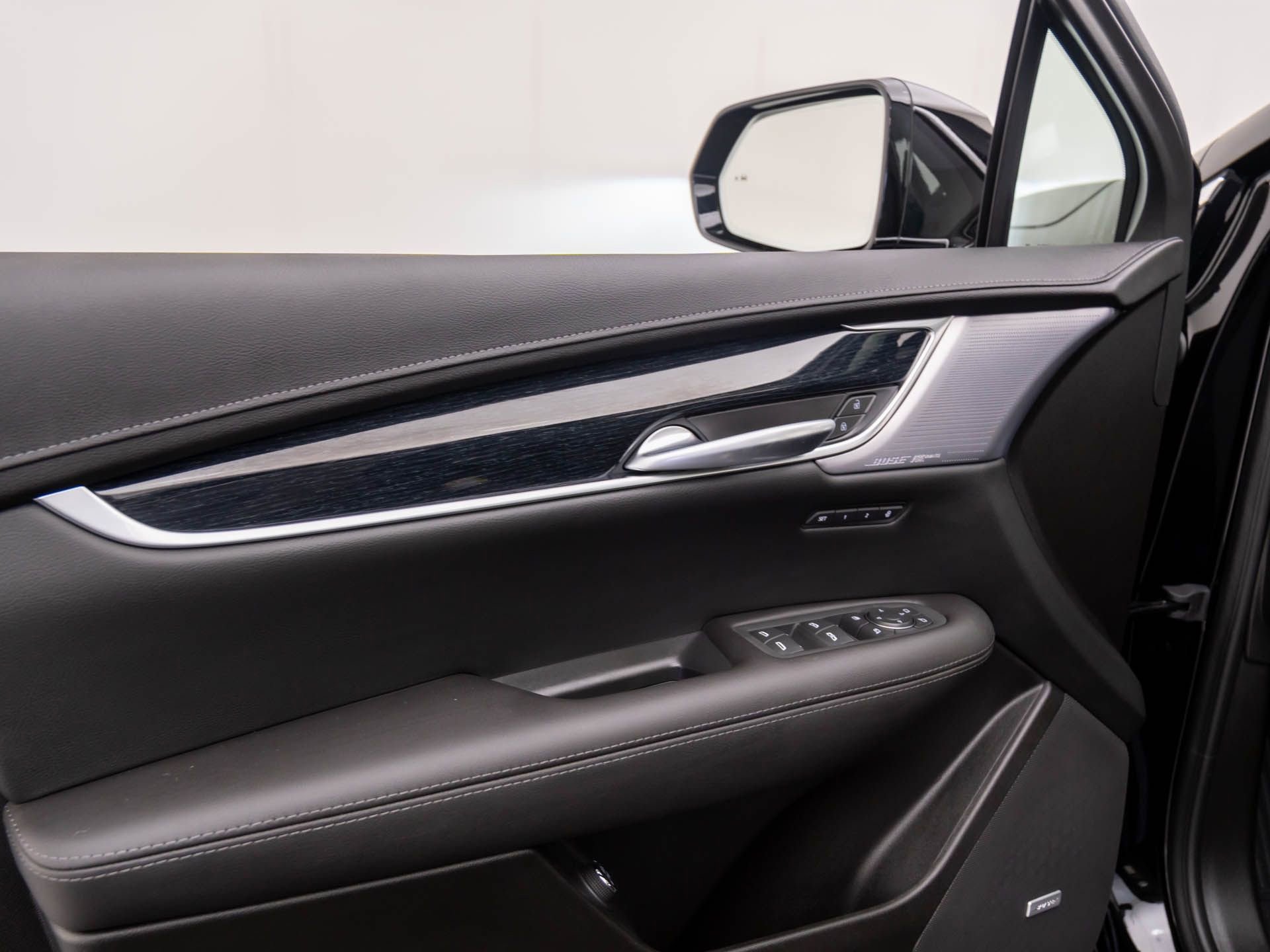 New 2025 Cadillac XT5 Premium Luxury w/ Technology Package image 23