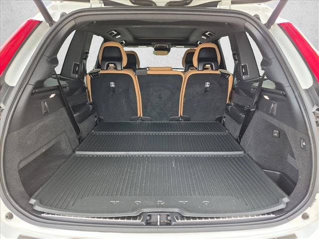 Used 2021 Volvo XC90 T6 Inscription AWD/4WD image 6