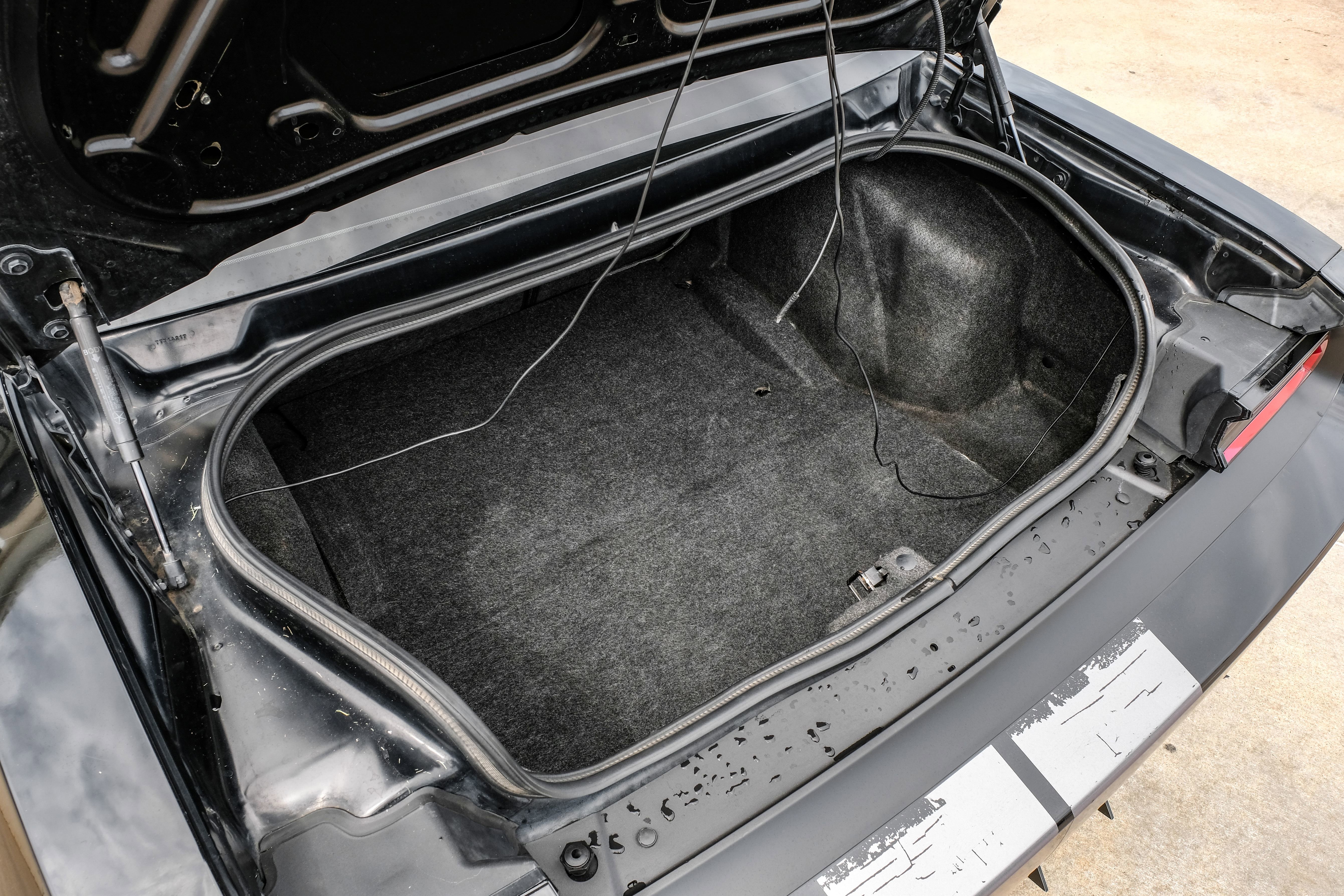 Used 2012 Dodge Challenger SRT8 RWD image 32