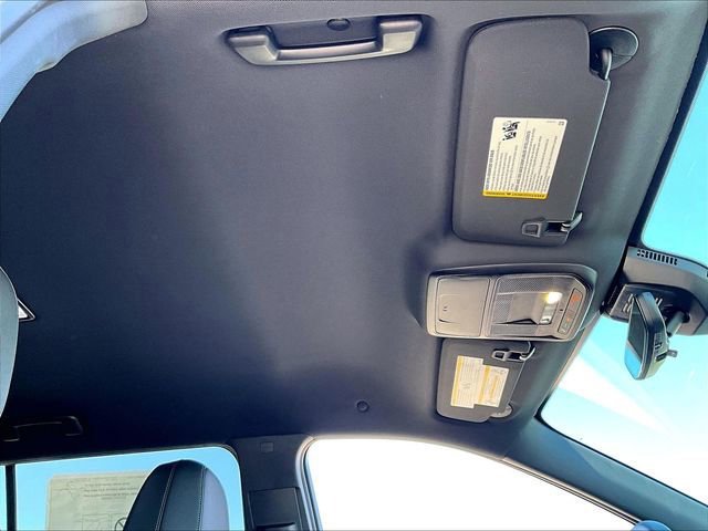 New 2026 Chevrolet Equinox LT w/ Convenience Package II FWD image 28