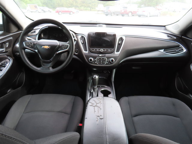 Used 2020 Chevrolet Malibu LT FWD image 4