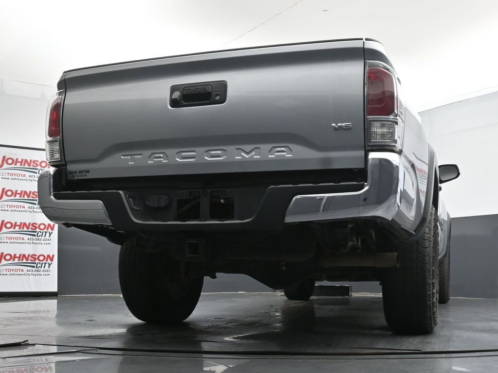 Used 2023 Toyota Tacoma TRD Off-Road image 23