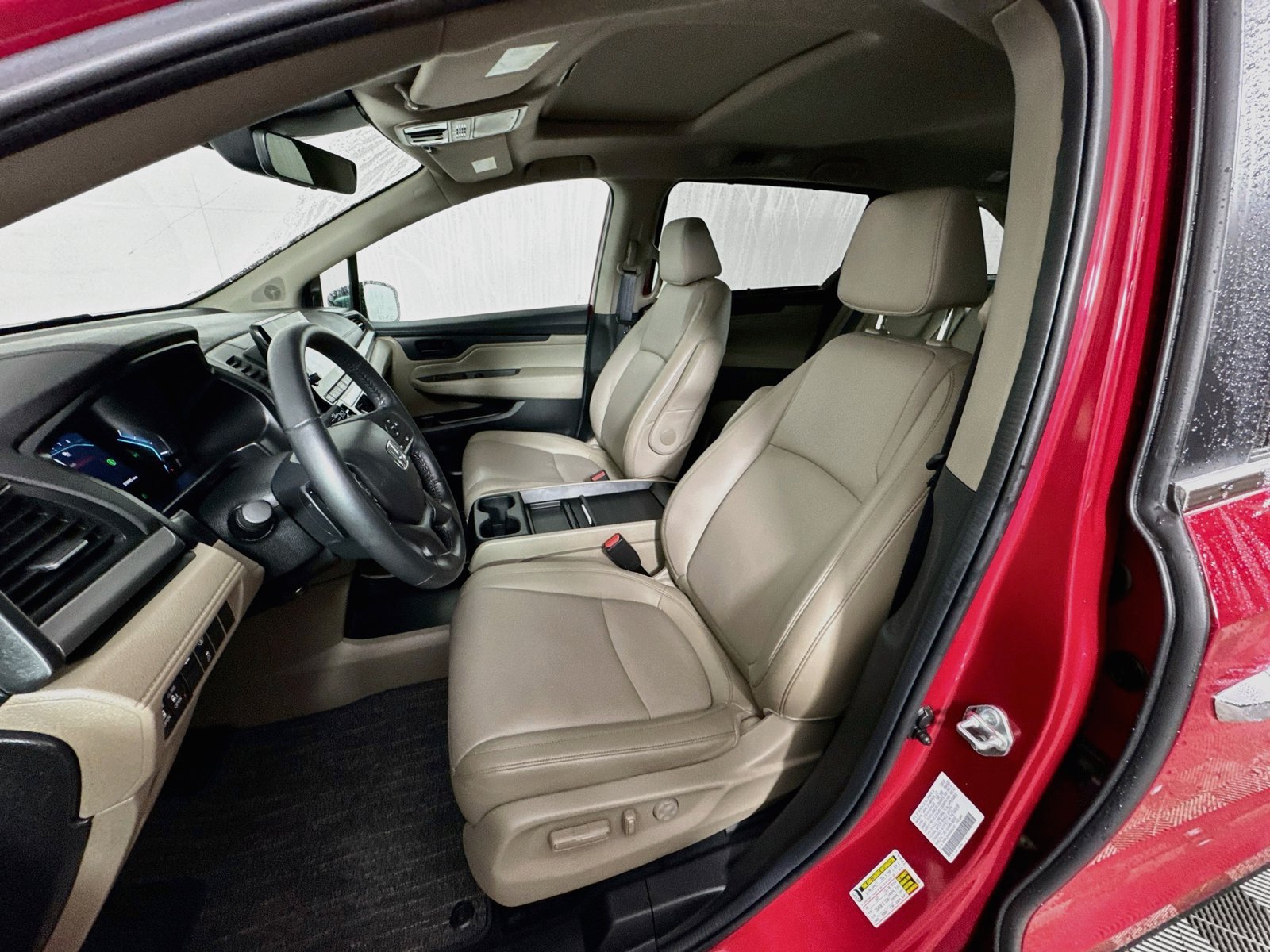 Used 2024 Honda Odyssey EX-L image 12
