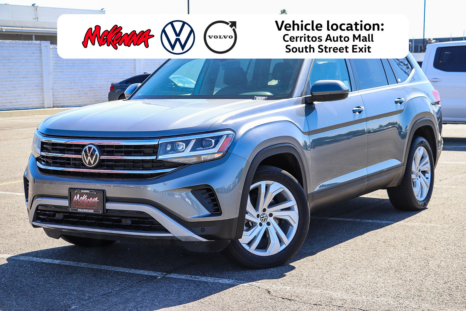 Used 2023 Volkswagen Atlas SE w/ Panoramic Sunroof Package