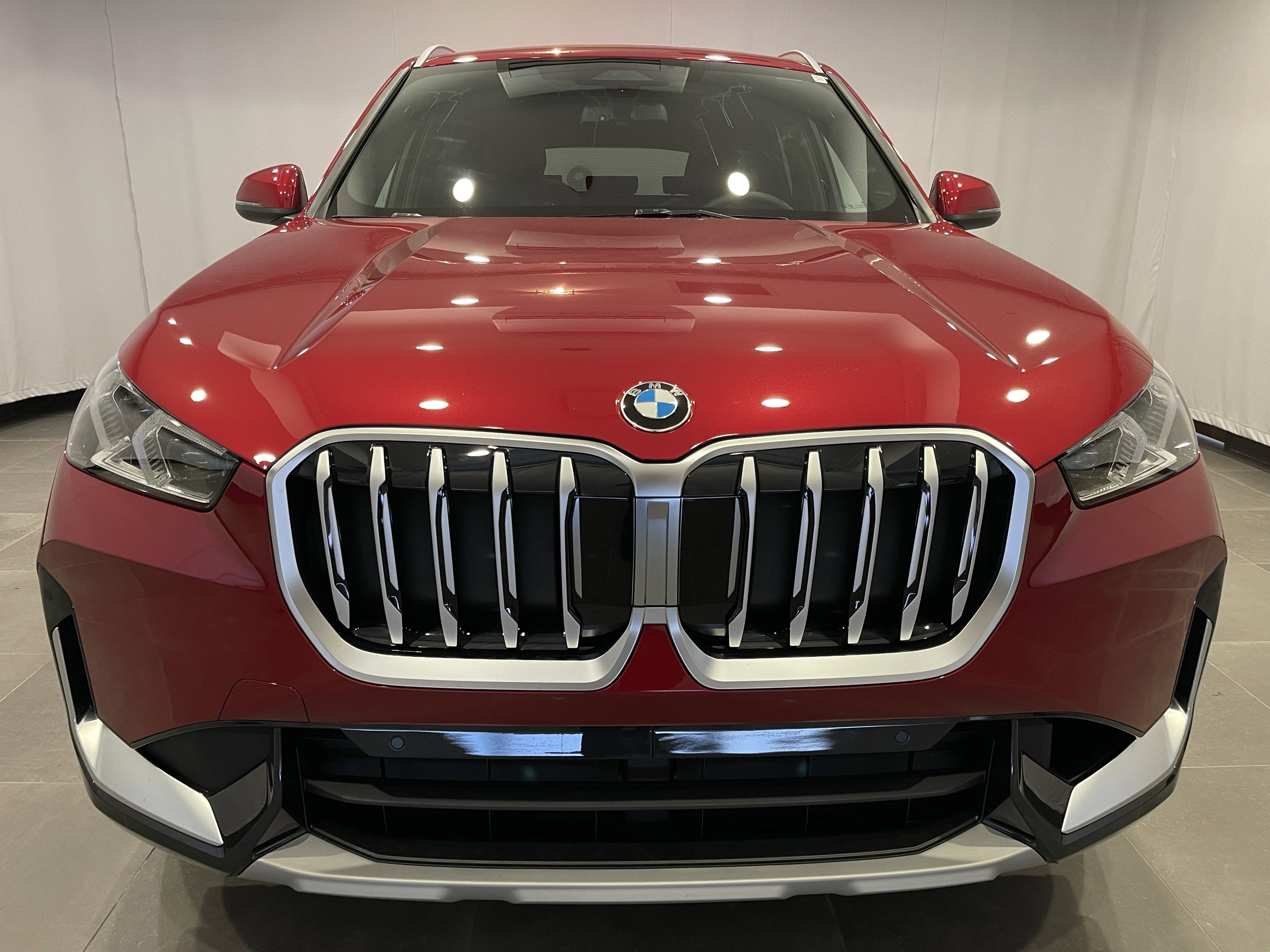 New 2026 BMW X1 xDrive28i w/ Convenience Package AWD/4WD image 2