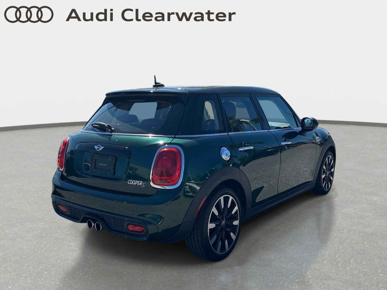 Used 2016 MINI Cooper S image 3