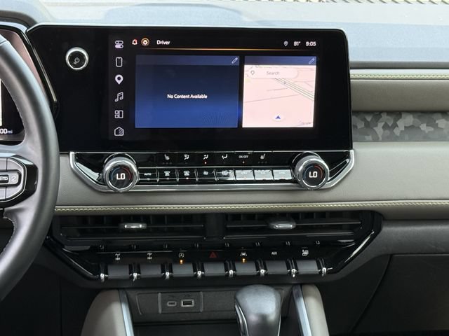 Used 2024 Chevrolet Colorado ZR2 AWD/4WD image 17