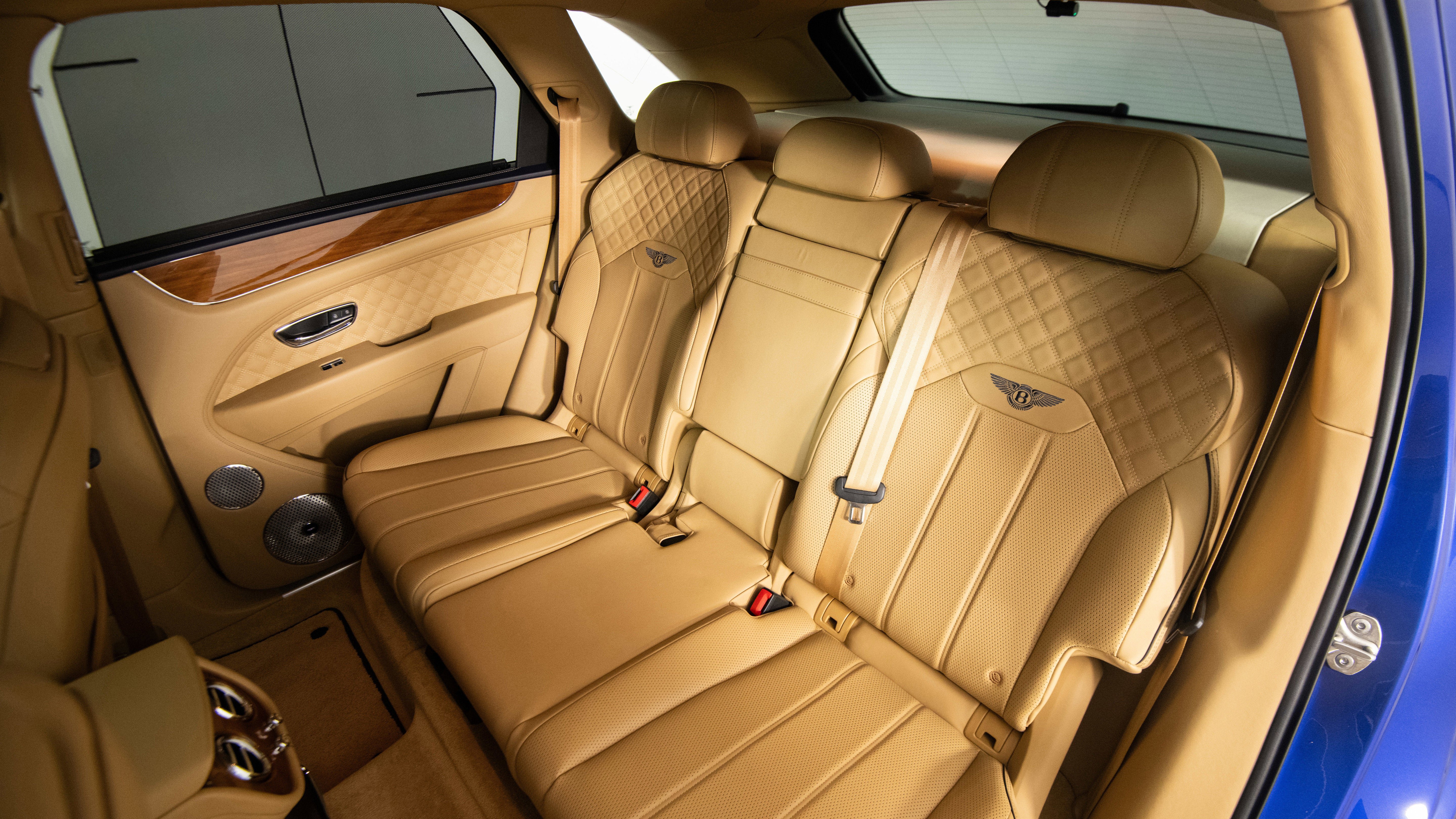 Used 2021 Bentley Bentayga AWD/4WD image 31