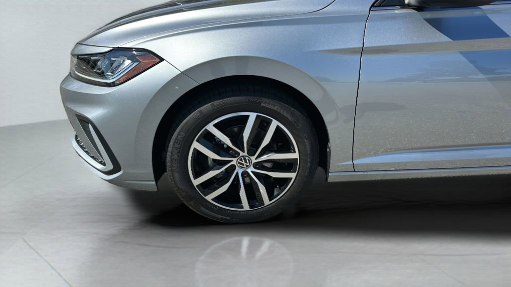 New 2026 Volkswagen Jetta SE image 10
