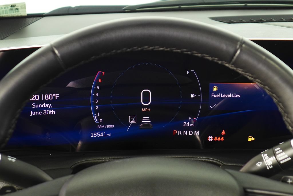 Used 2025 Cadillac XT4 Premium Luxury FWD image 28